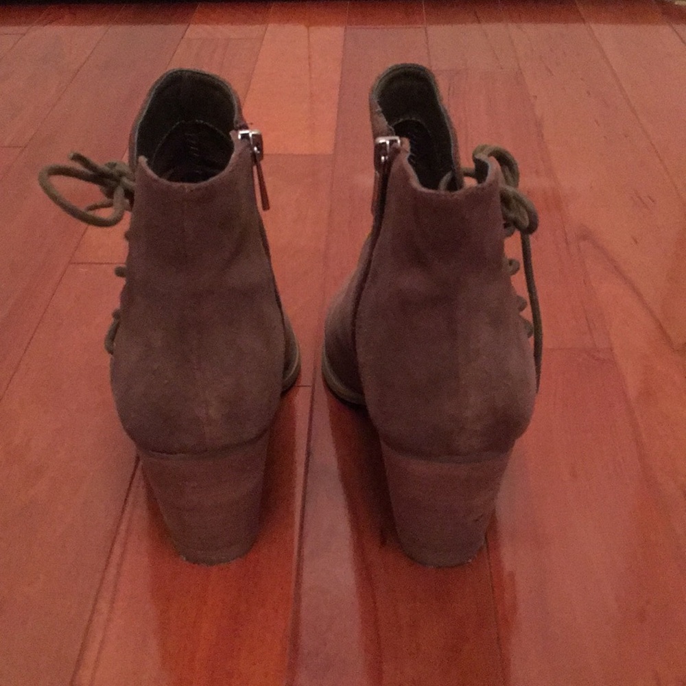 Jessica Simpson booties - Picture 3 of 7